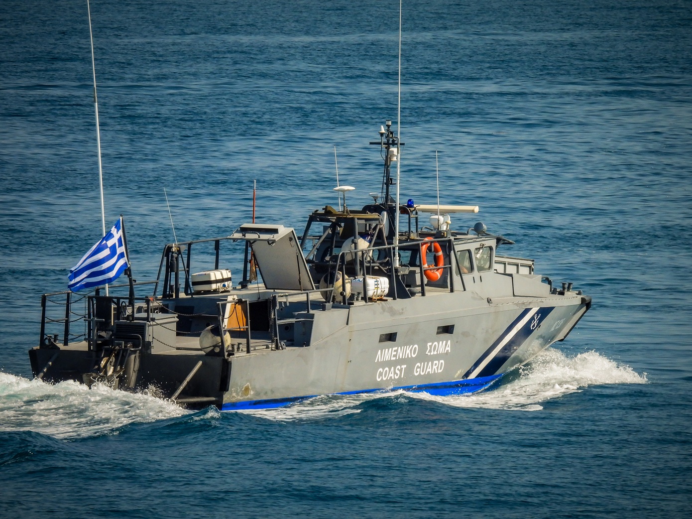 Αγνοείται επιβάτης πλοίου στο Ιόνιο