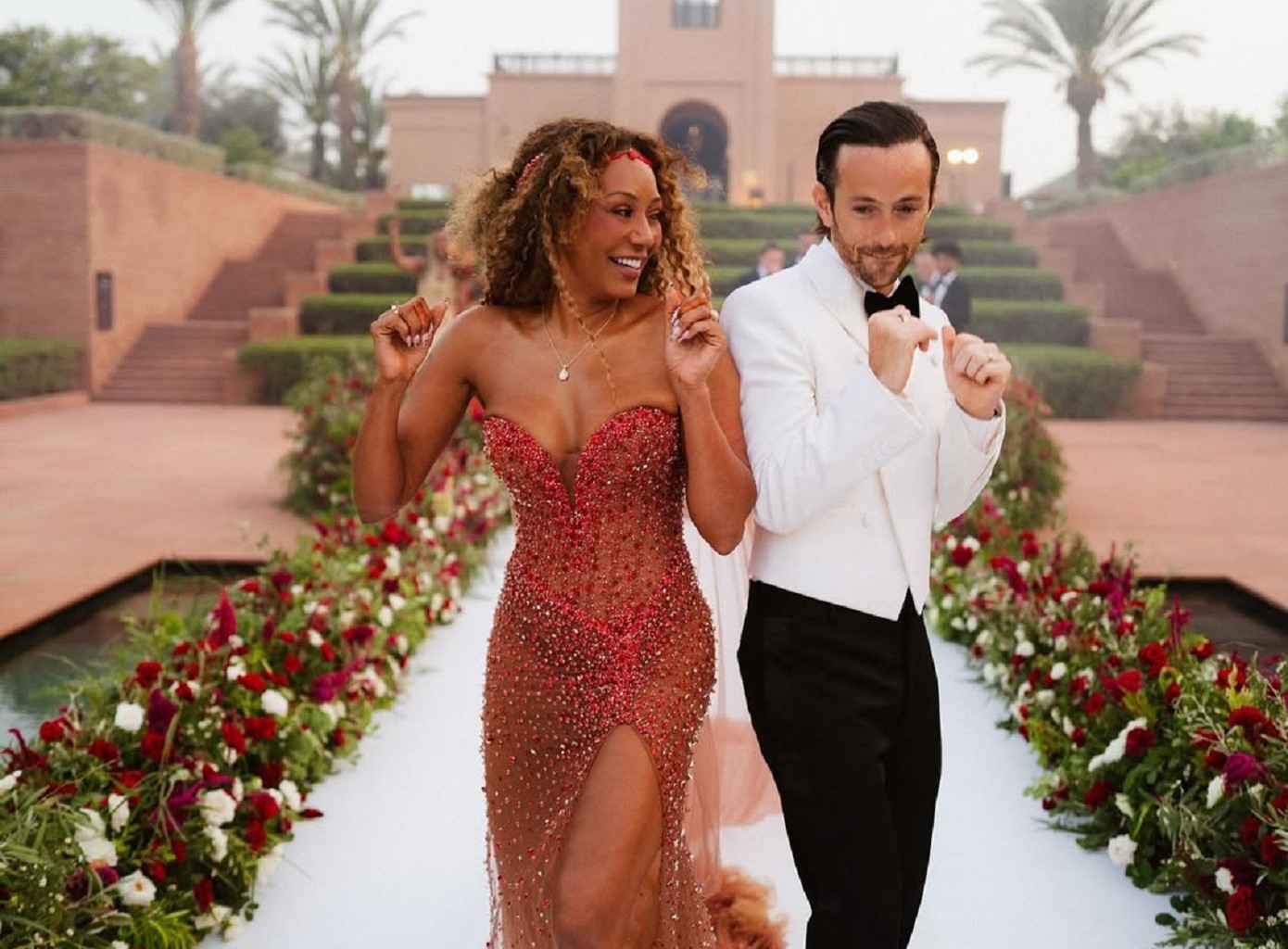 Η Mel B παντρεύτηκε ξανά &#8211; Χλιδή, χορός και κόκκινο φόρεμα στη δεύτερη τελετή στο Μαρακές