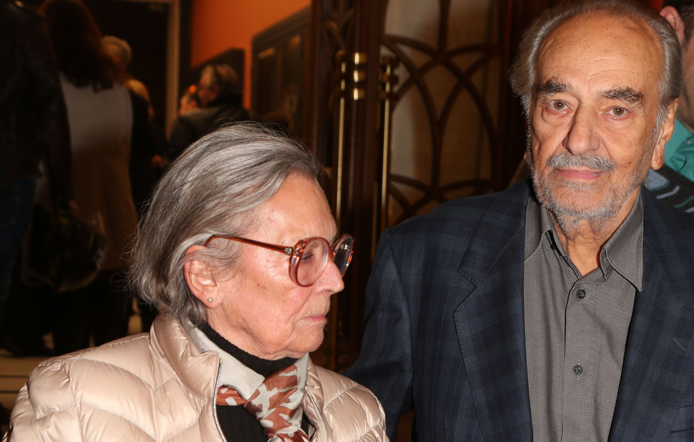 Δημήτρης Καλλιβωκάς: Αυτός είναι ο λόγος που μετέφερε τη τυφλή σύζυγό του σε ίδρυμα στην Τήνο