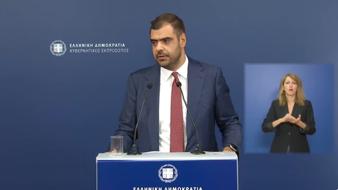 Ένταση στην ενημέρωση πολιτικών συντακτών – Π. Μαρινάκης σε δημοσιογράφο: «Μη λαϊκίζετε για να κόψετε αποσπασματικά ένα βιντεάκι»