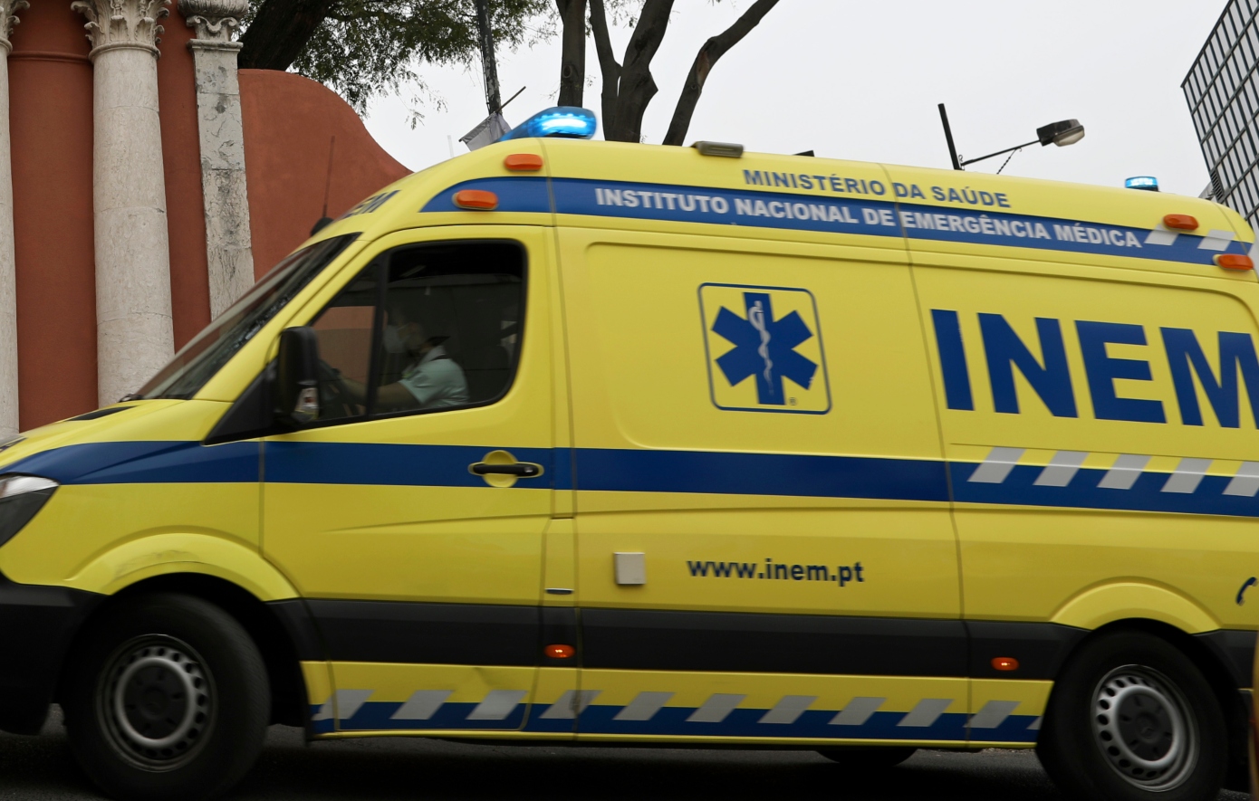 Τραγωδία στην Πορτογαλία: Νεκρός από ασφυξία 59χρονος, τον καταπλάκωσε η «παχύσαρκη» σύντροφός του – Σκόνταψε και έπεσε πάνω του