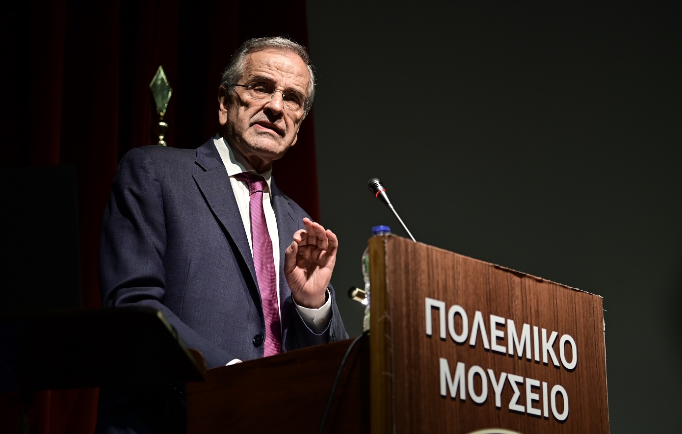 Τα σχέδια του Αντώνη Σαμαρά και τo σενάριo για δημιουργία κόμματος μέχρι τον Οκτώβριο