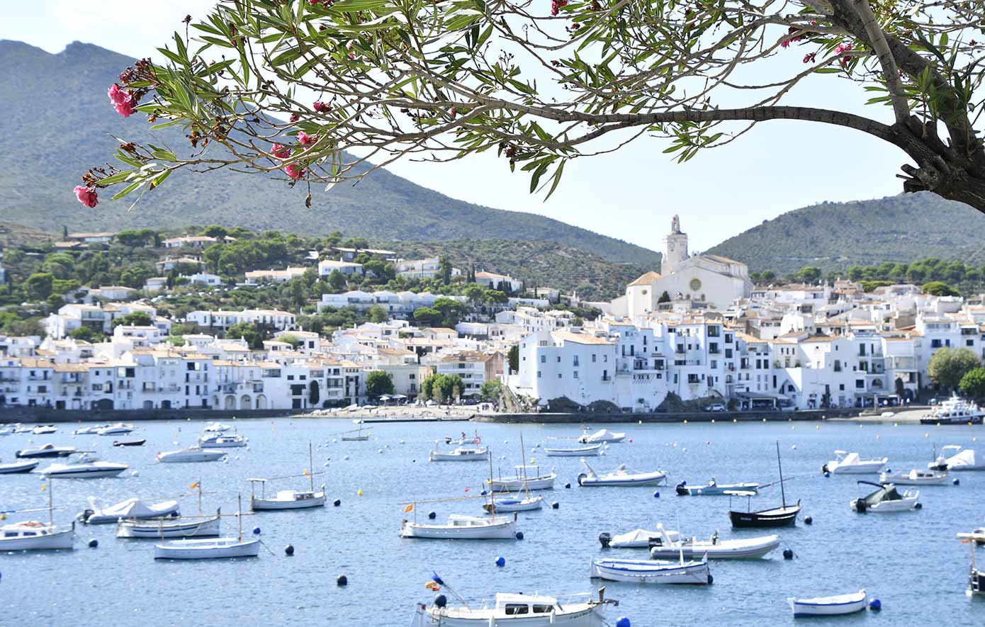 Το χωριό στην Ισπανία που θα μπορούσε κάλλιστα να βρίσκεται σε κάποιο ελληνικό νησί