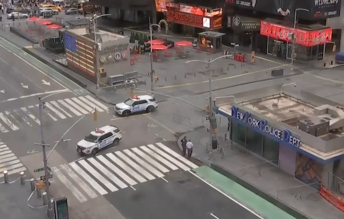 Συναγερμός στην Times Square για ύποπτο αντικείμενο