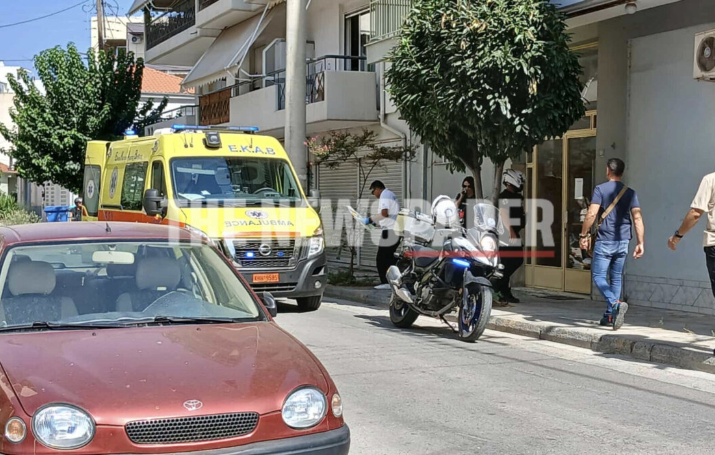 ασθενοφόρο στον Βόλο ασθενοφόρο στον Βόλο