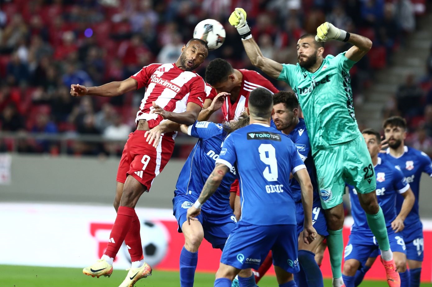 Super League: Πρόβα Champions League για τον Ολυμπιακό στο κατάμεστο Γ. Καραϊσκάκης κόντρα στον Πανσερραϊκό