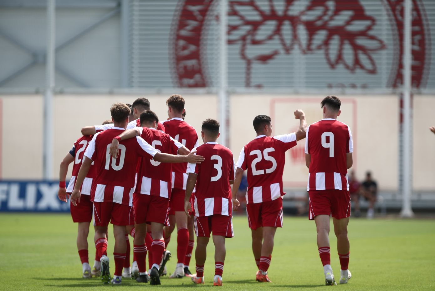 Youth League: Εκπληκτικό ξεκίνημα με τεσσάρα  για τον Ολυμπιακό