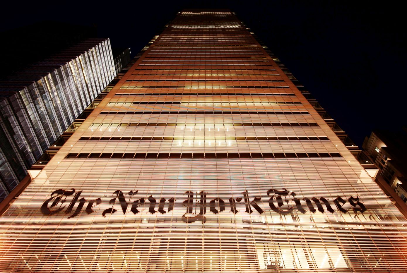 Η διευθύνουσα σύμβουλος των New York Times προειδοποιεί ότι ο Τραμπ αναπτύσσει ένα «εγχειρίδιο κατά του Τύπου»