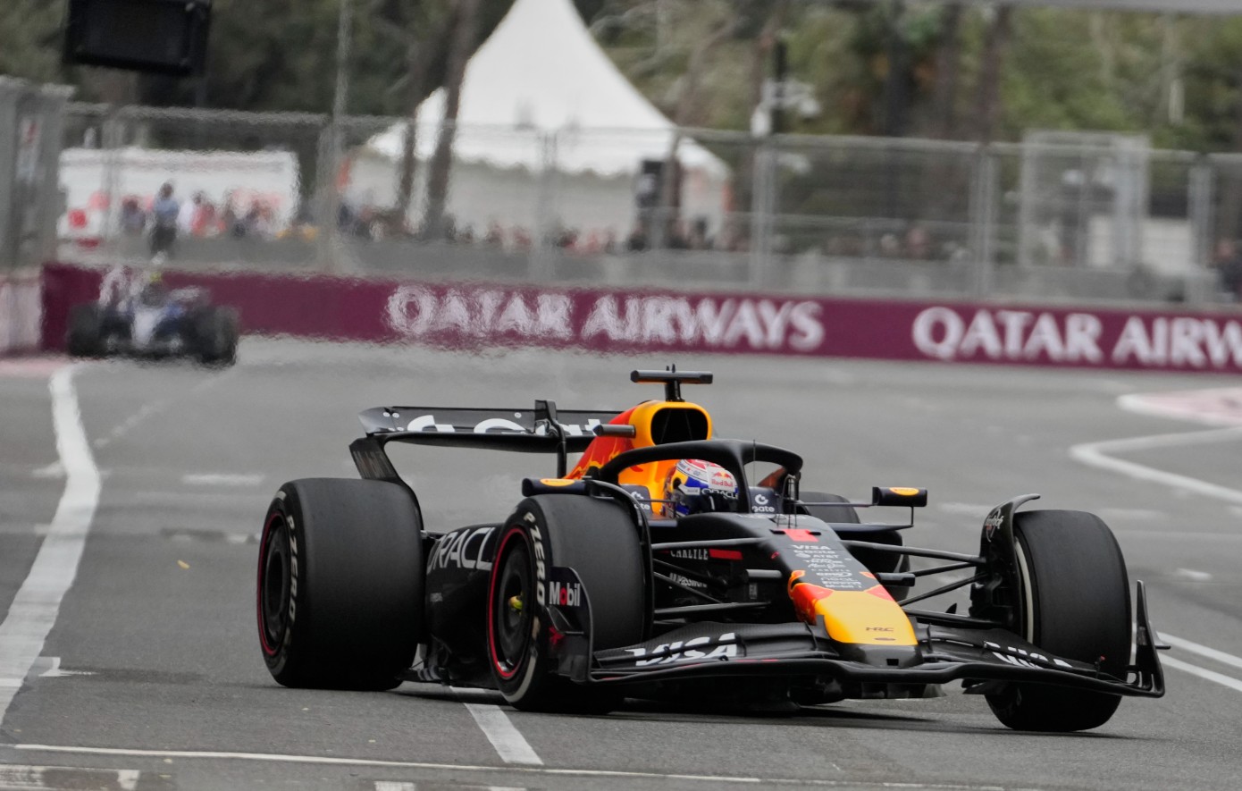 Formula 1: Περίπατος για τον Φερστάπεν στο Αζερμπαϊτζάν και νέο ενδιαφέρον στο πρωτάθλημα