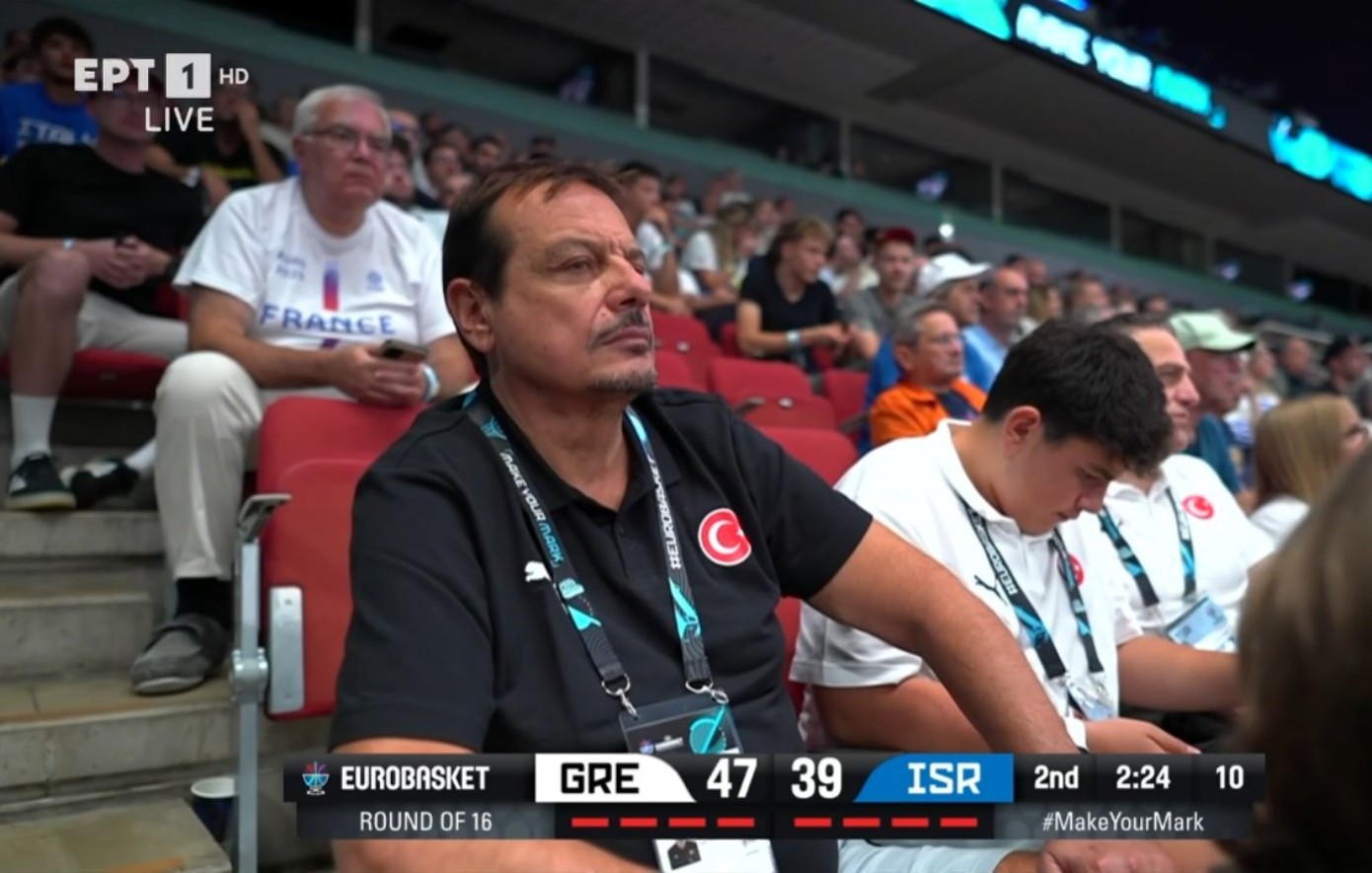 EuroBasket 2025: Στο γήπεδο για το Ελλάδα &#8211; Ισραήλ ο Αταμάν με τον γιο του