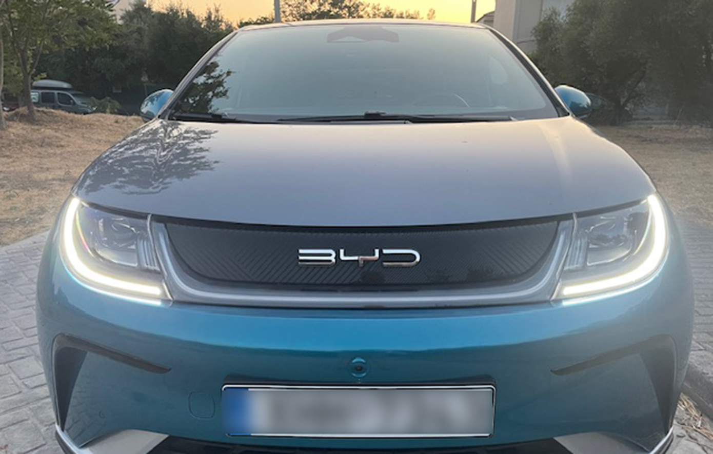 Οδηγούμε το BYD Dolphin