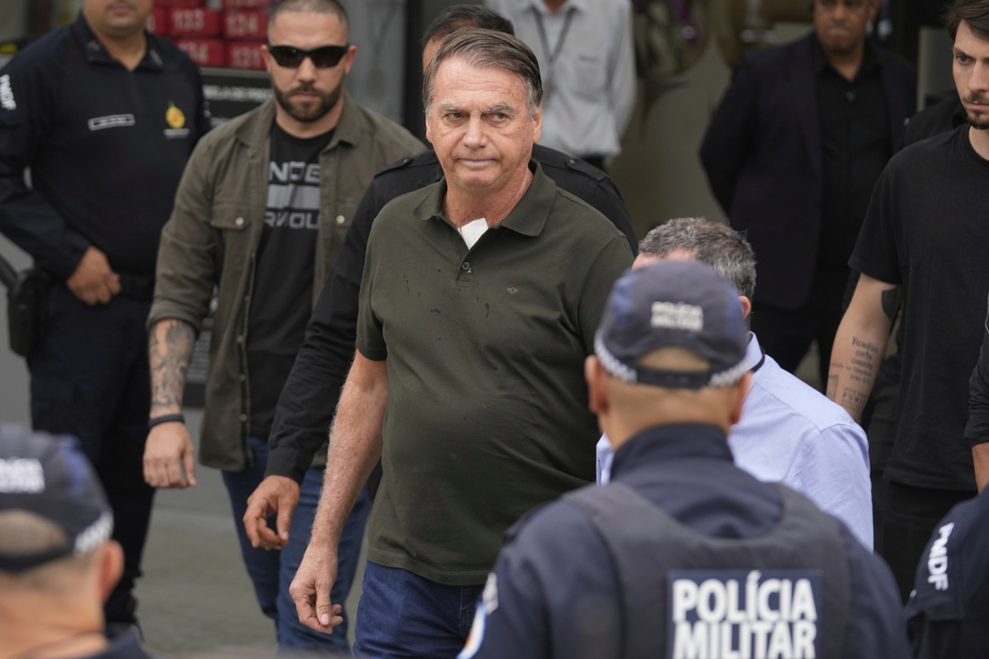 Ο Ζαΐχ Μπολσονάρου εισήχθη εσπευσμενά σε νοσοκομείο λόγω αδιαθεσίας