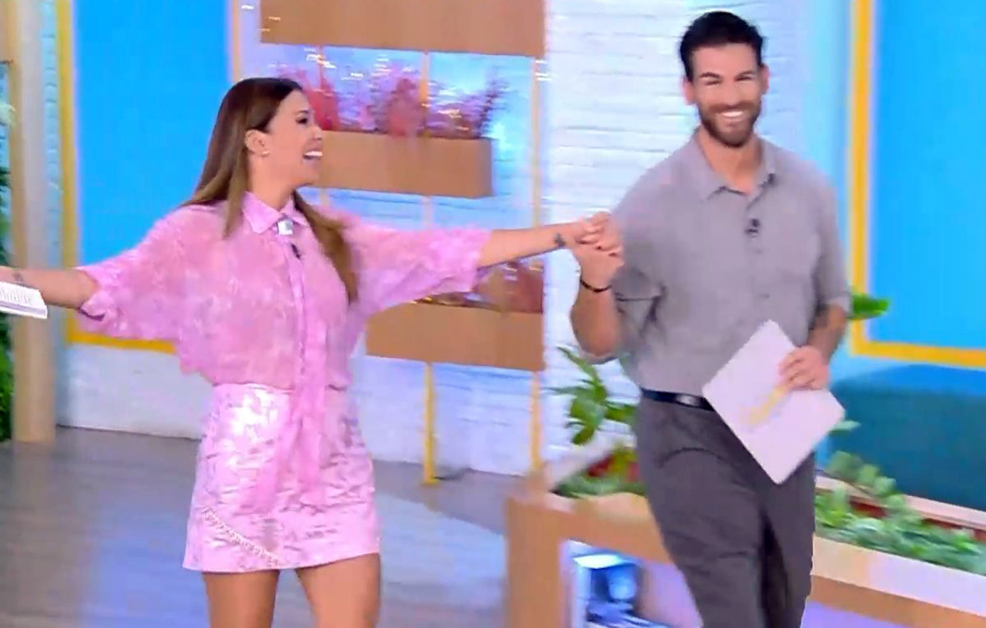 Το «Breakfast@Star» επέστρεψε για 4η σεζόν &#8211; Συγκινήθηκε η Ελένη Χατζίδου στην πρεμιέρα