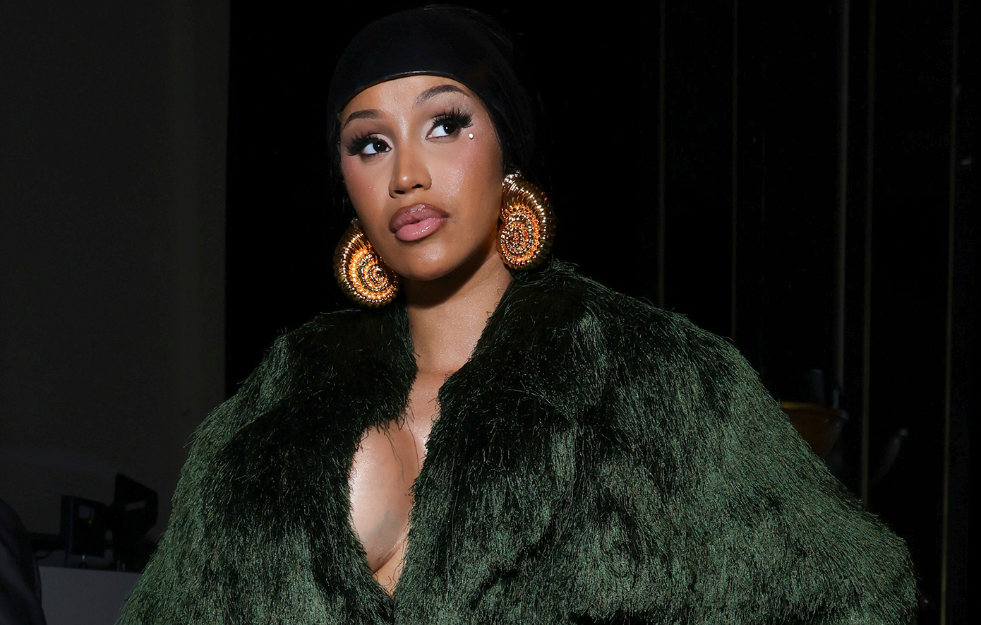 Αθωώθηκε η Cardi B στη δίκη για επίθεση και ξυλοδαρμό &#8211; H τραγουδίστρια περνά στην αντεπίθεση