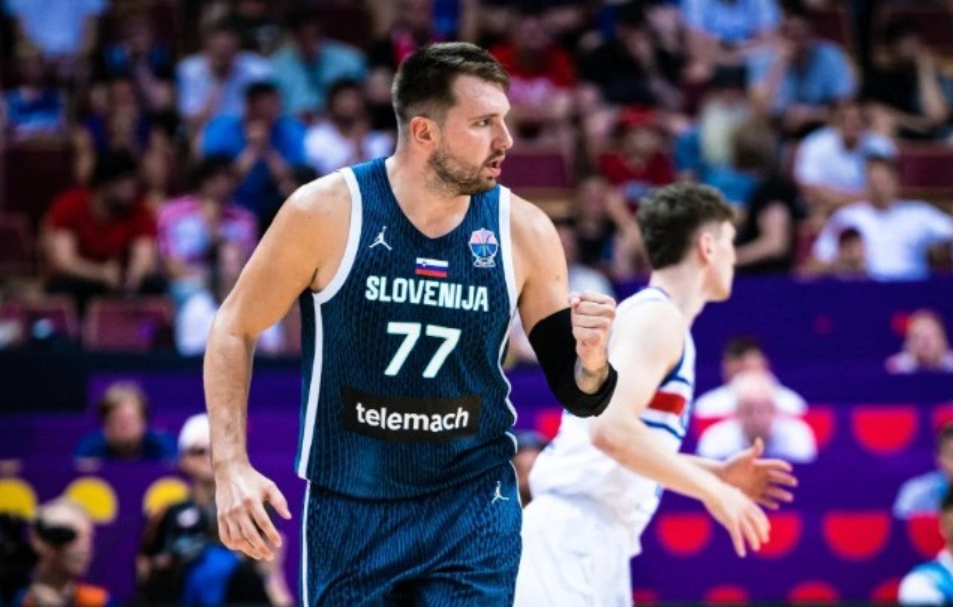 EuroBasket 2025: Στους «16» η Σλοβενία μετά τη νίκη επί της Ισλανδίας
