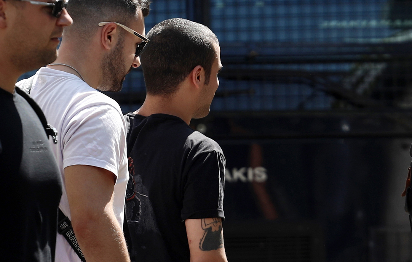 Η αντίδραση της μητέρας του Γιάννη Μάλαμα για τη σύλληψή του: «Για να αντιδράσει δέχτηκε δράση που δεν άντεξε»