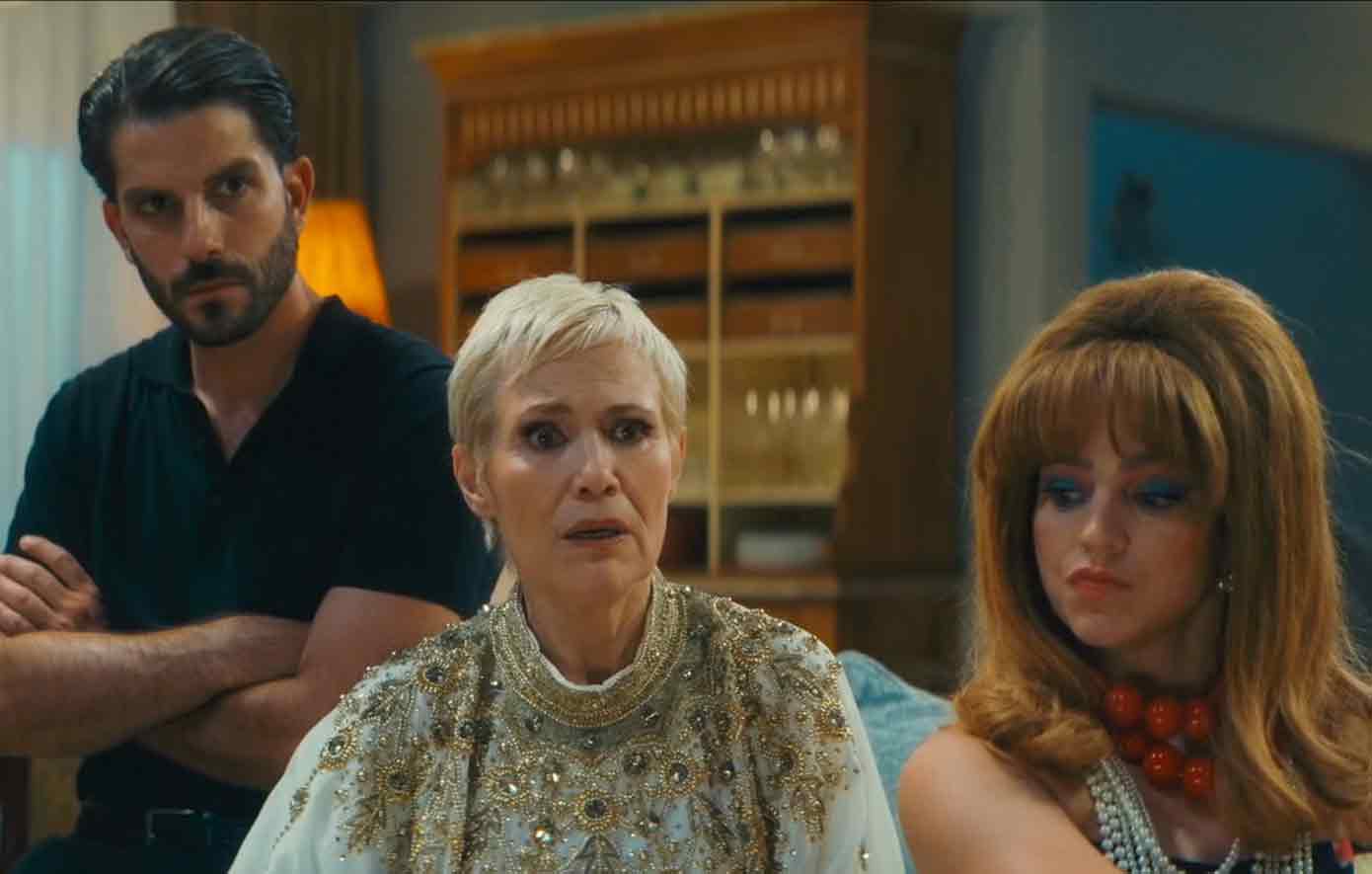 Ο Μιχαήλος είναι αποφασισμένος να μάθει ποιο από τα 3 αδέρφια Τσάτσανη έχει τα λεφτά!