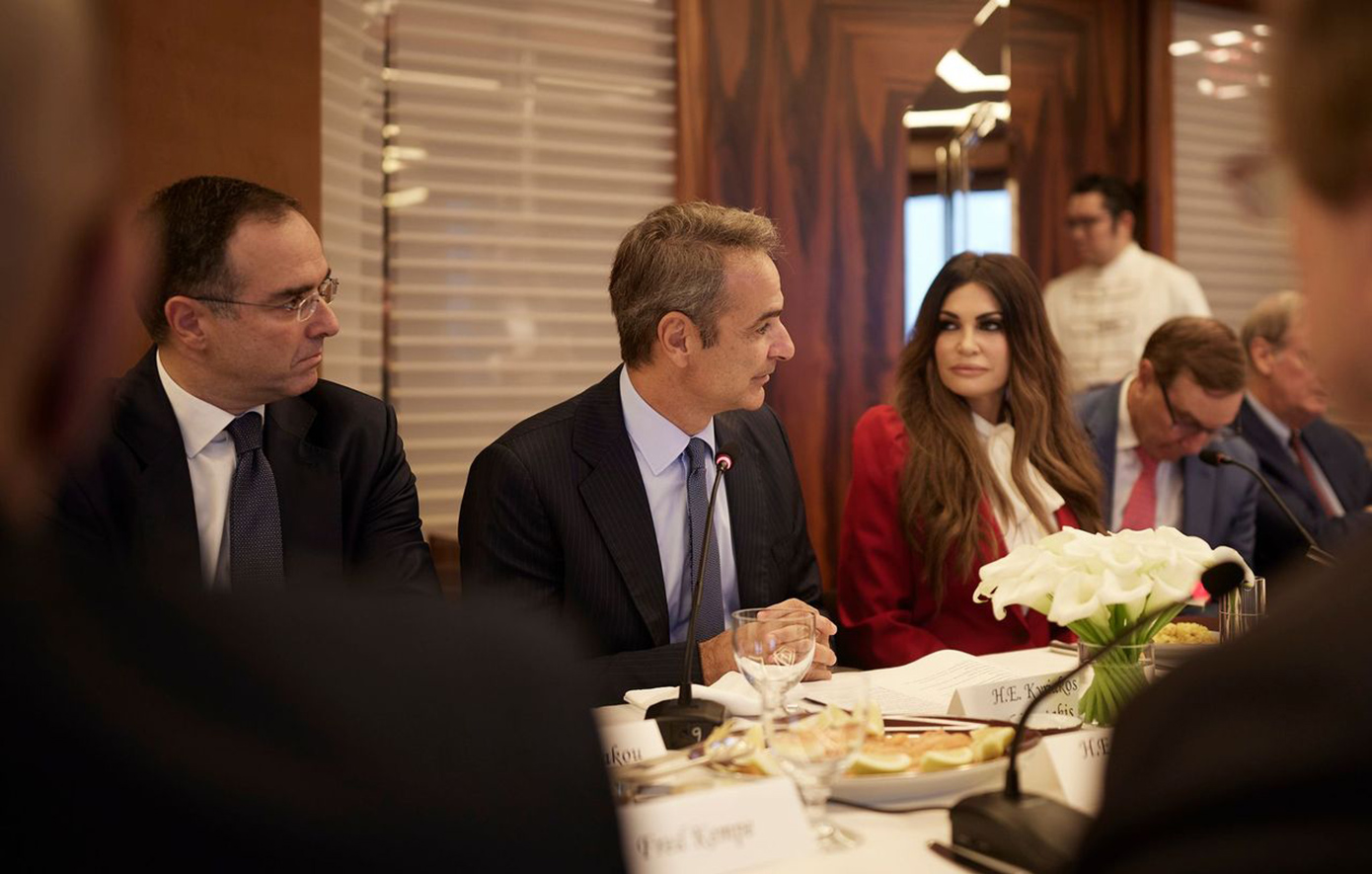 Συνάντηση γνωριμίας Μητσοτάκη - Γκιλφόιλ Συνάντηση γνωριμίας Μητσοτάκη - Γκιλφόιλ