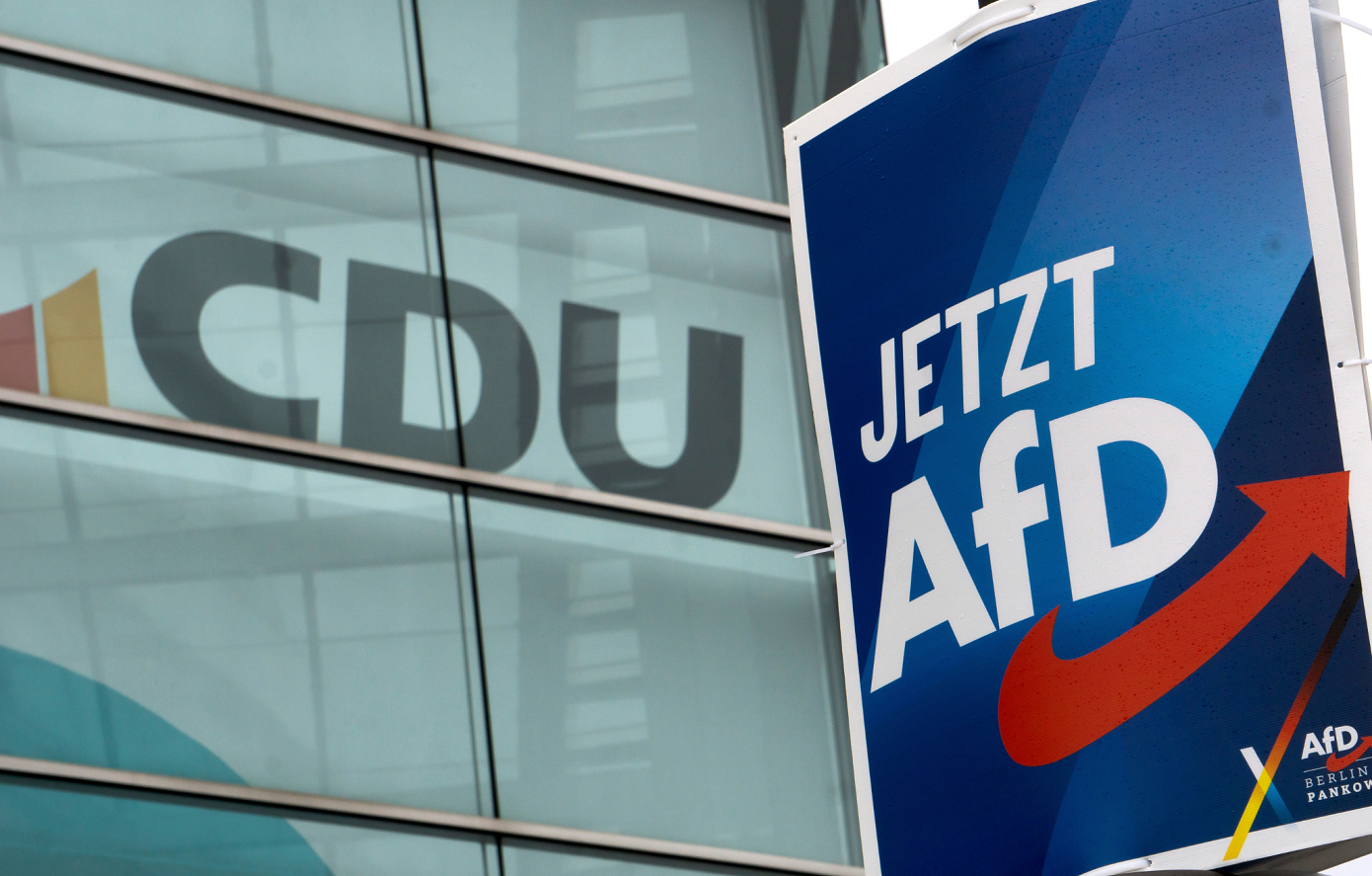 Έξι υποψήφιοι του AfD πέθαναν σε δύο εβδομάδες πριν τις εκλογές &#8211; Εγκληματική ενέργεια ή τυχαίο γεγονός;