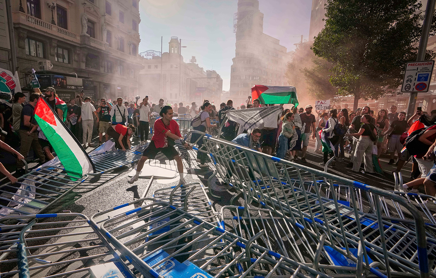 Ποδηλατικός Γύρος Ισπανίας: Διεκόπη λόγω διαδηλώσεων υπέρ της Παλαιστίνης Ποδηλατικός Γύρος Ισπανίας: Διεκόπη λόγω διαδηλώσεων υπέρ της Παλαιστίνης