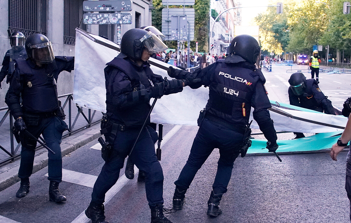 Ποδηλατικός Γύρος Ισπανίας: Διεκόπη λόγω διαδηλώσεων υπέρ της Παλαιστίνης Ποδηλατικός Γύρος Ισπανίας: Διεκόπη λόγω διαδηλώσεων υπέρ της Παλαιστίνης