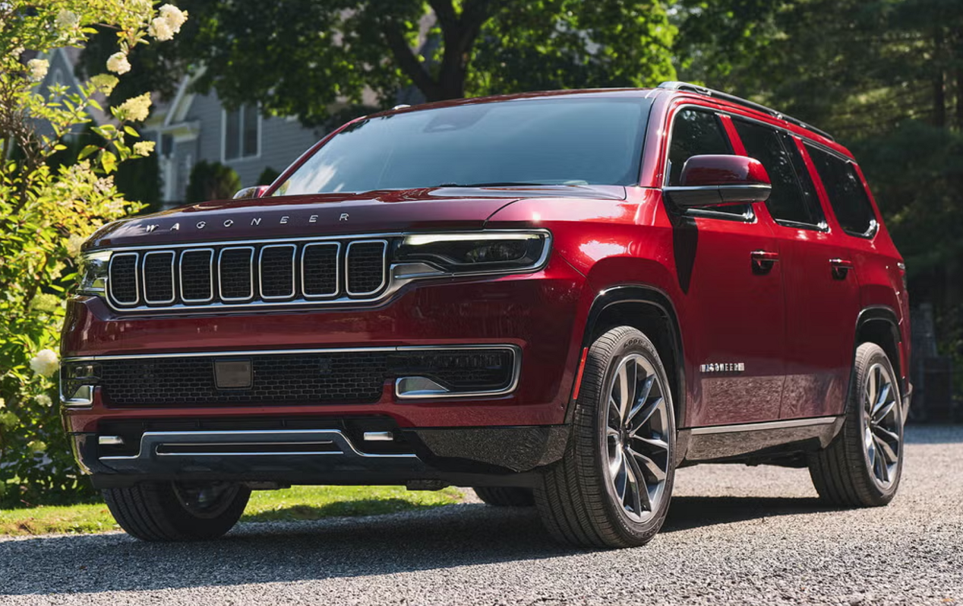 Η Jeep ανακαλεί 123.000 Wagoneers και Grand Wagoneers, γιατί μπορεί να πέσουν τα πίσω παράθυρα
