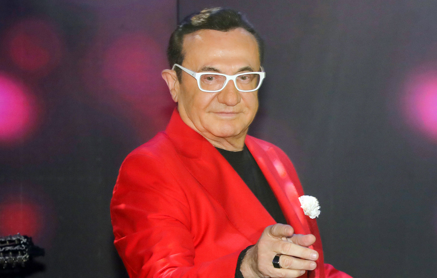 Συγκινημένος ο Λευτέρης Πανταζής που επιστρέφει στη Νίκαια &#8211; Δημοσίευσε φωτογραφία από τότε που είχε μακριά μαλλιά