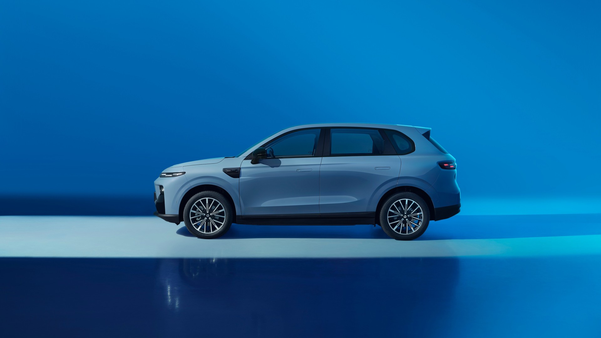 Το νέο Leapmotor B10 θέλει να ξεχωρίσει στα C-SUV Το νέο Leapmotor B10 θέλει να ξεχωρίσει στα C-SUV