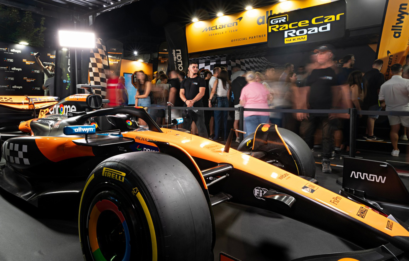 Το showcar της McLaren F1 Team για πρώτη φορά στα Ιωάννινα αυτό το Σαββατοκύριακο