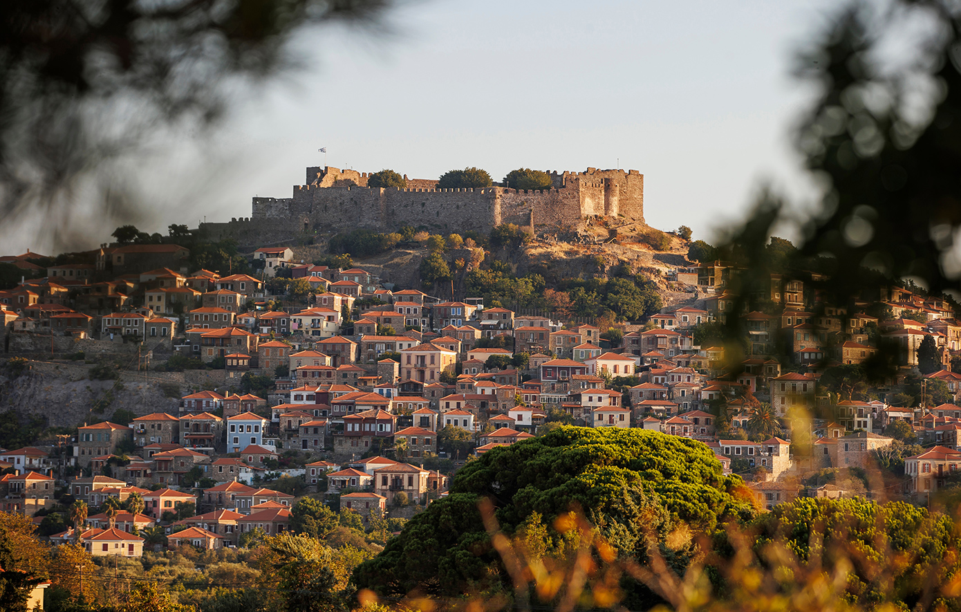 Σεργιάνι στο επιβλητικό κάστρο του Μολύβου