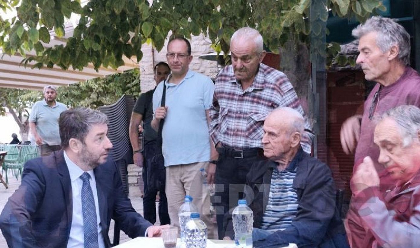 Νίκος Ανδρουλάκης: Επισκέφτηκε μαστιχοχώρια στη Χίο και συνομίλησε με τους πολίτες