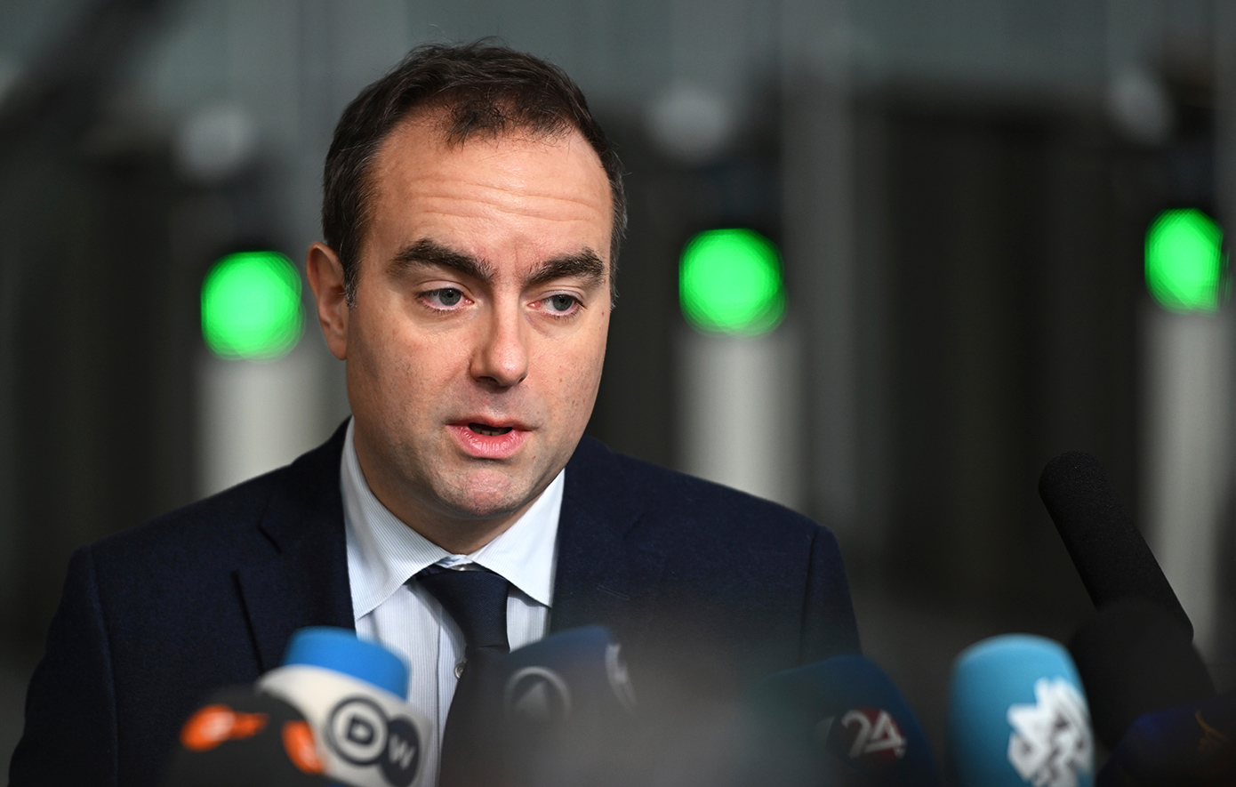Σεμπαστιάν Λεκορνί: Ποιος είναι ο πολιτικός «survivor» της Γαλλίας – Παρέμεινε Υπουργός από το 2017 μέχρι σήμερα