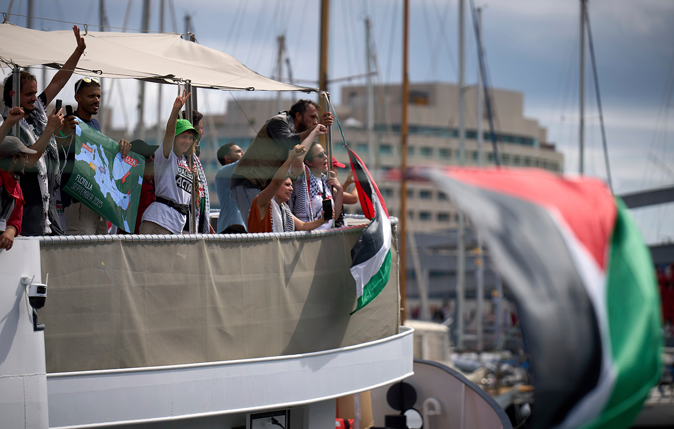 Αναχώρηση σκαφών από Βαρκελώνη για Γάζα για μεταφορά ανθρωπιστικής βοήθειας
