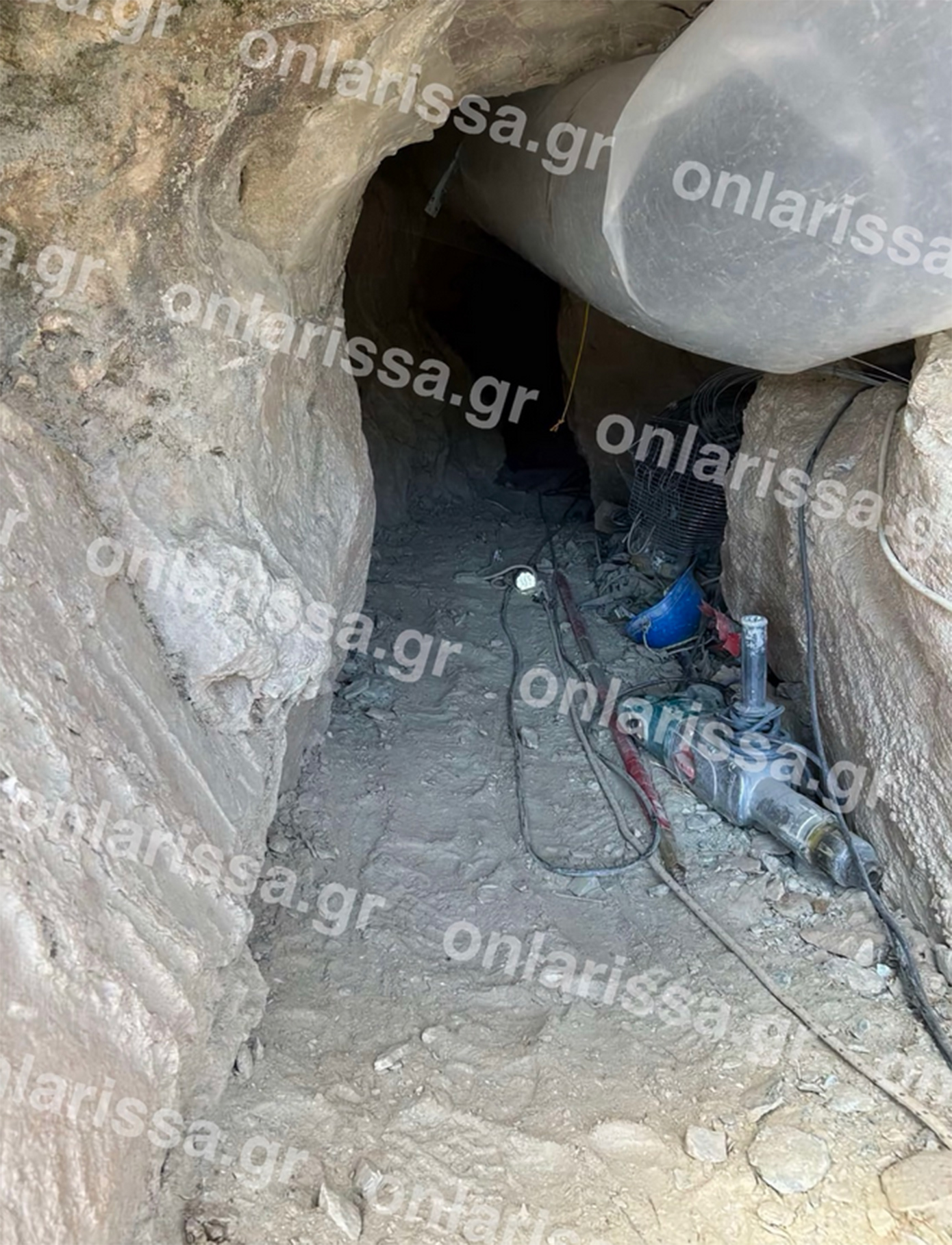 Σ’ αυτή τη σπηλιά εγκλωβίστηκε ο 53χρονος