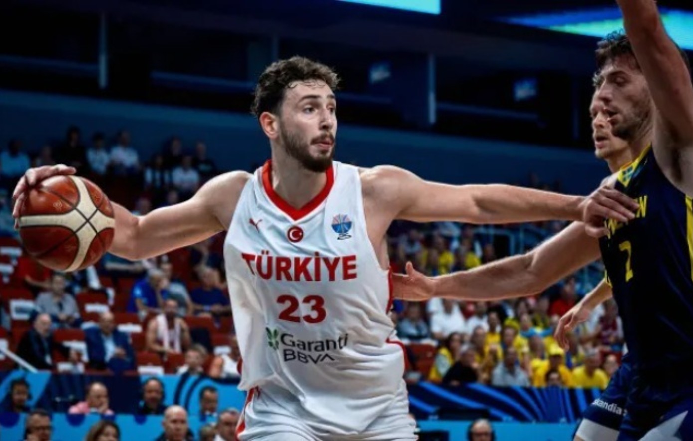 EuroBasket 2025: Σοβαρεύτηκε και πέρασε στους «8» η Τουρκία