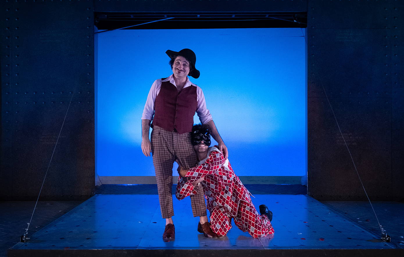 Υπηρέτης δύο Αφεντάδων Υπηρέτης δύο Αφεντάδων