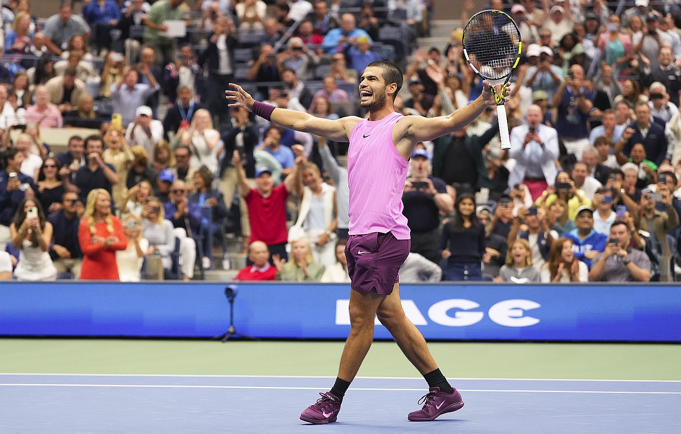 US Open: Ο Κάρλος Αλκαράθ νίκησε 3-1 σετ τον Γιανίκ Σίνερ και έφτασε τους 6 Grand Slam τίτλους