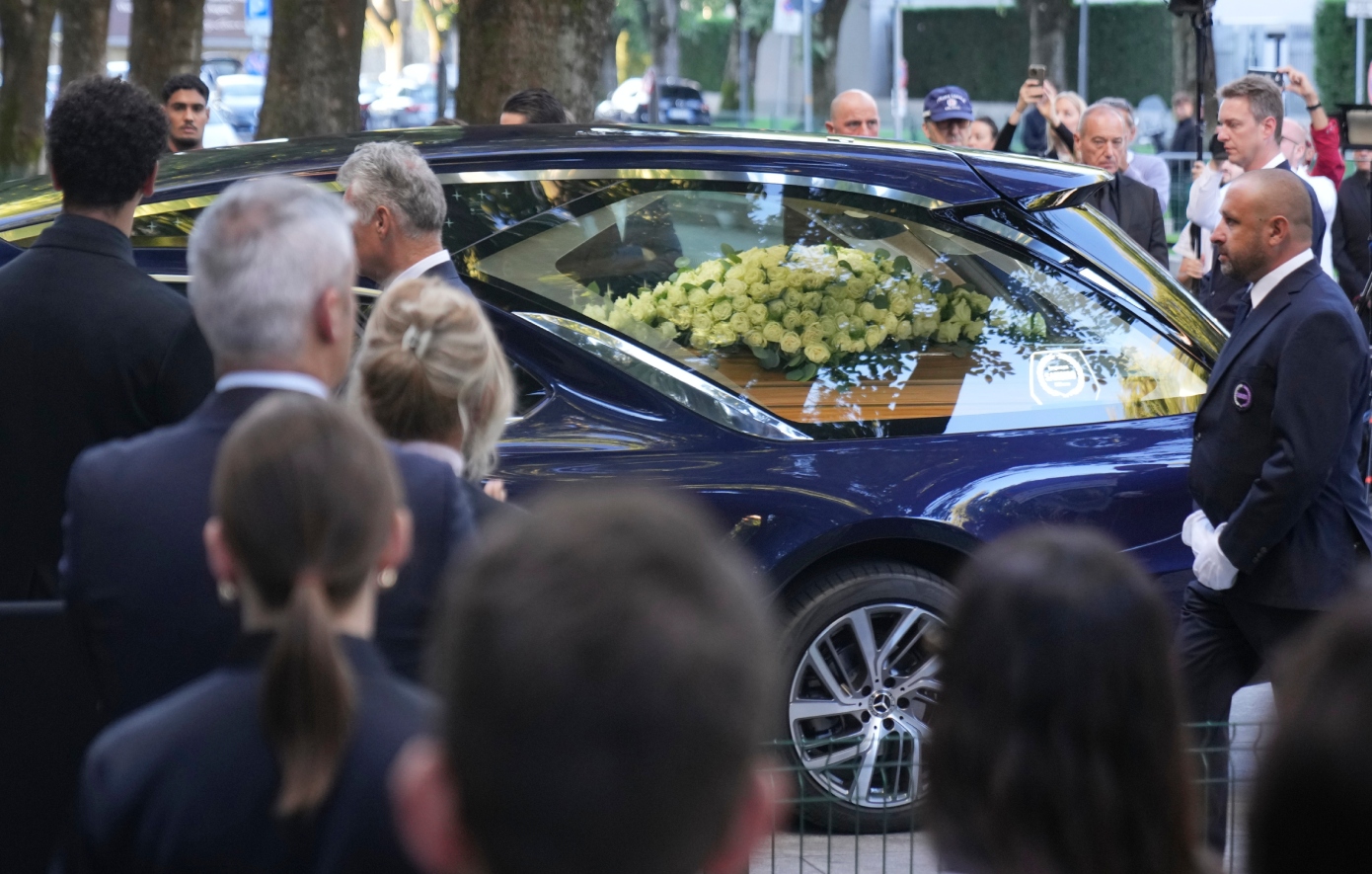 Τζόρτζιο Αρμάνι: Σε λαϊκό προσκύνημα η σορός του στο Μιλάνο &#8211; Ποιος θα κληρονομήσει την αμύθητη περιουσία του