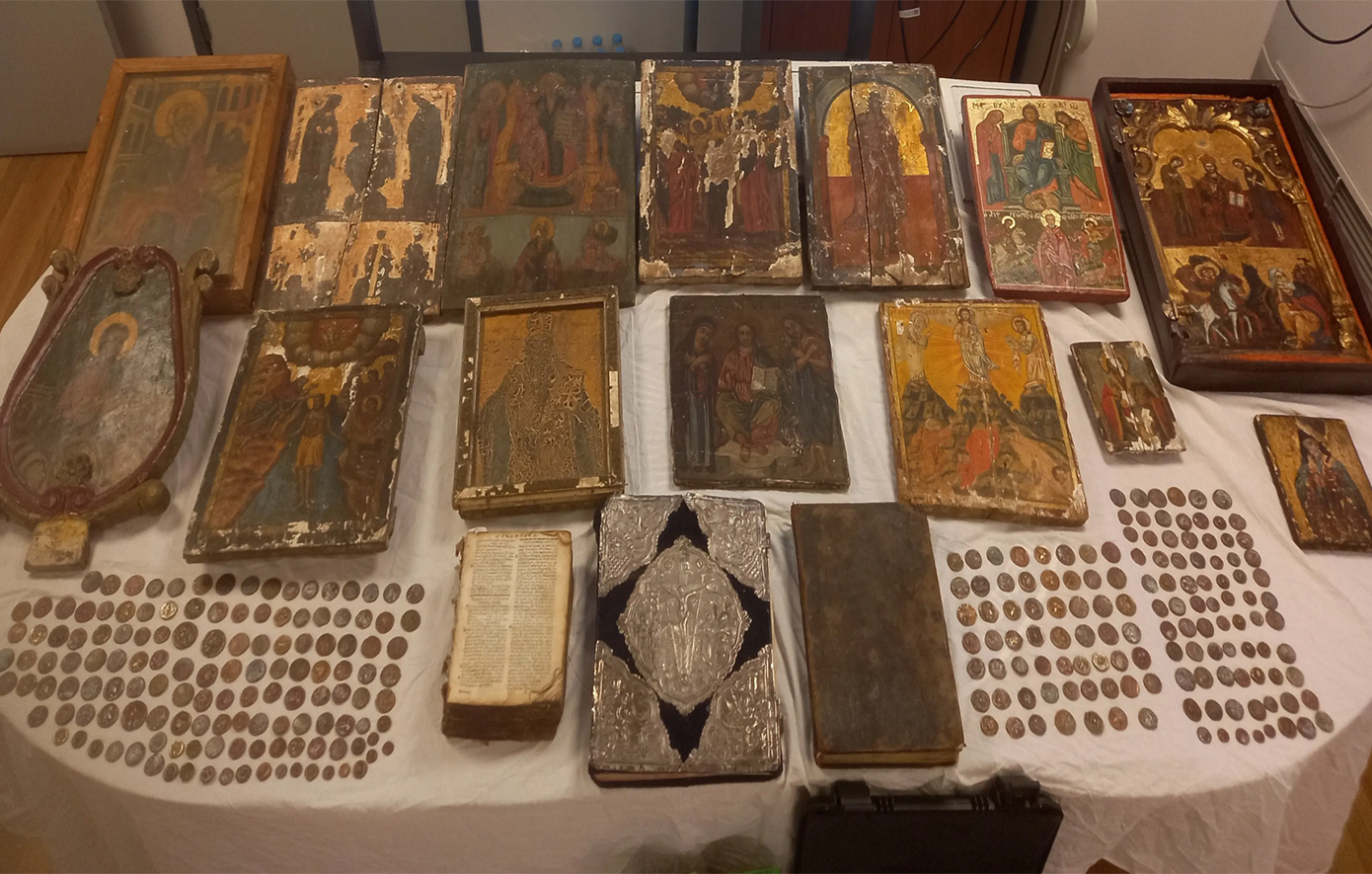 Αρχαιοκαπηλία στη Μονή Σπηλαίου στα Καλάβρυτα: Ποιος είναι ο ηγούμενος που συνελήφθη &#8211; «Αυτός σκότωνε άνθρωπο»