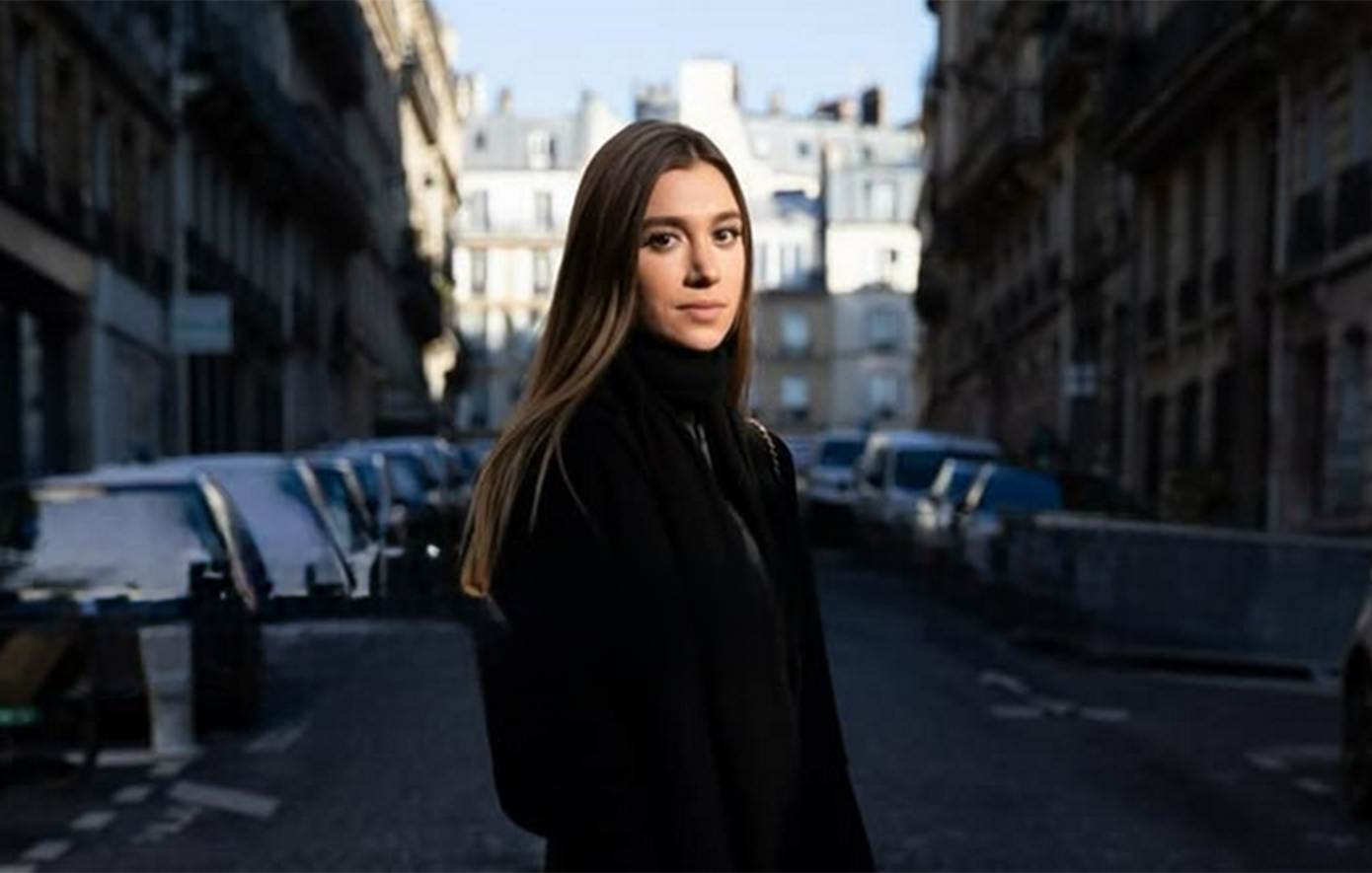 Claire Geronimi: Διχάζει τη Γαλλία η γυναίκα που βιάστηκε άγρια από μετανάστη &#8211; Ψάχνει δικαίωση ή καριέρα στην πολιτική;