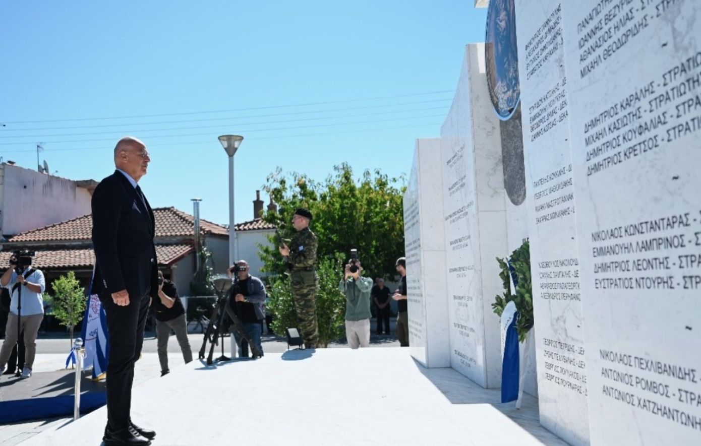 Δένδιας για τους Έλληνες πεσόντες του Ρίμινι: Η ελευθερία και η ανεξαρτησία δεν είναι δεδομένες, διαφυλάσσονται με αγώνα