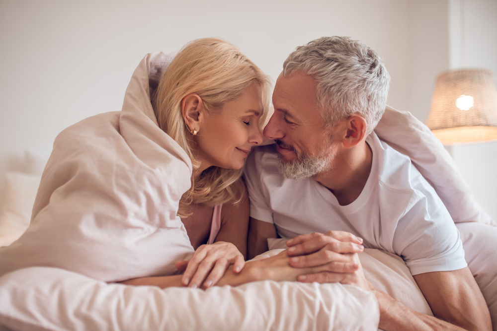 5+1 tips για να διατηρήσετε τη στύση σας δυνατή σε όλες τις ηλικίες
