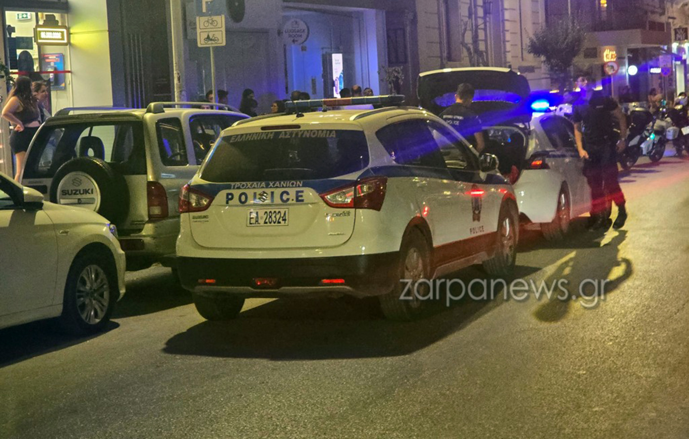 Σύλληψη δύο μεθυσμένων Αμερικανών στρατιωτικών στα Χανιά &#8211; Προκάλεσαν ζημιές σε σταθμευμένο όχημα