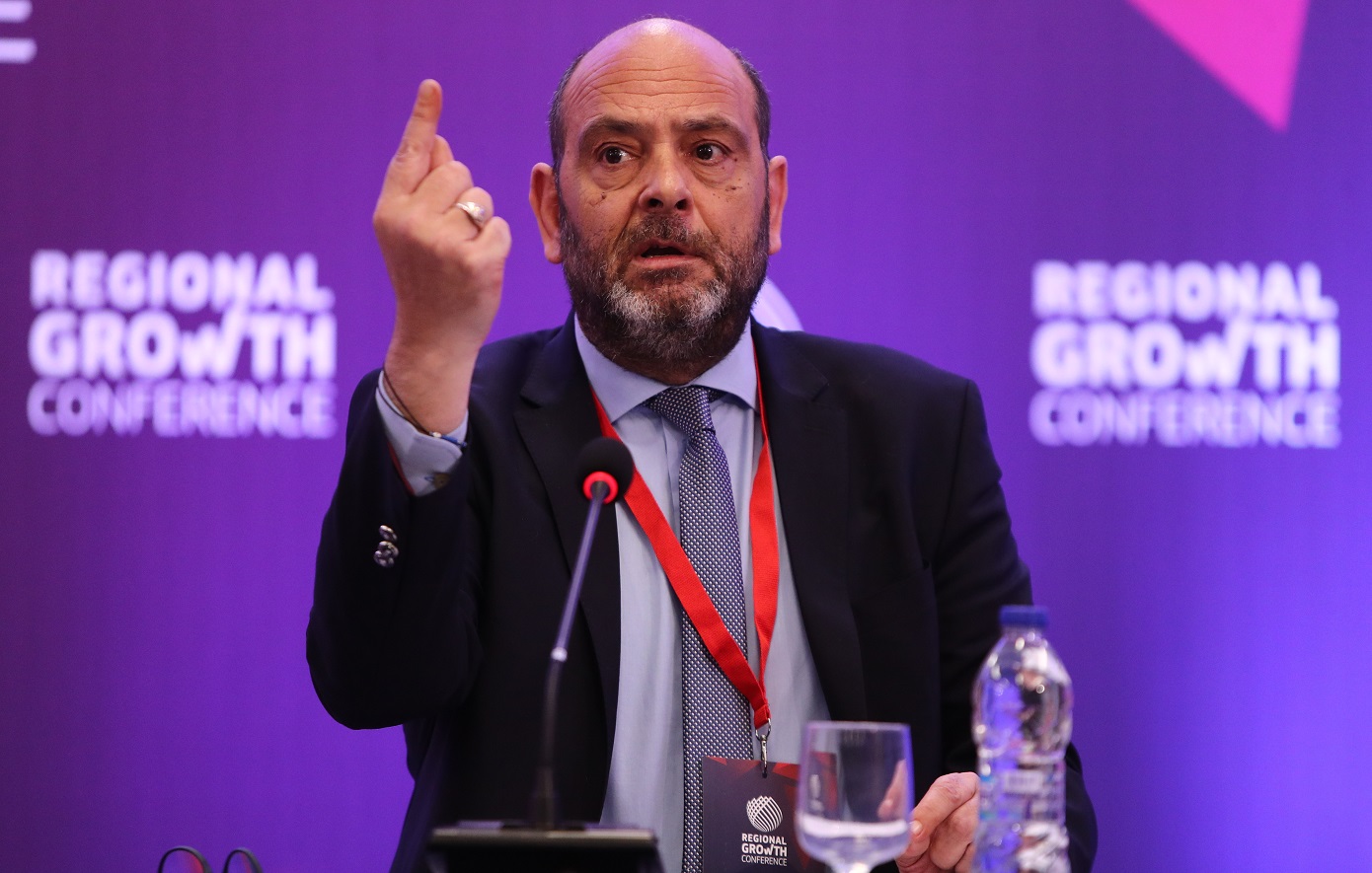 Ένταση με Φωτήλα στο Διεθνές Φεστιβάλ Ταινιών της Δράμας: «Να δίνεις 300.000 ευρώ και να σε αποδοκιμάζουν»