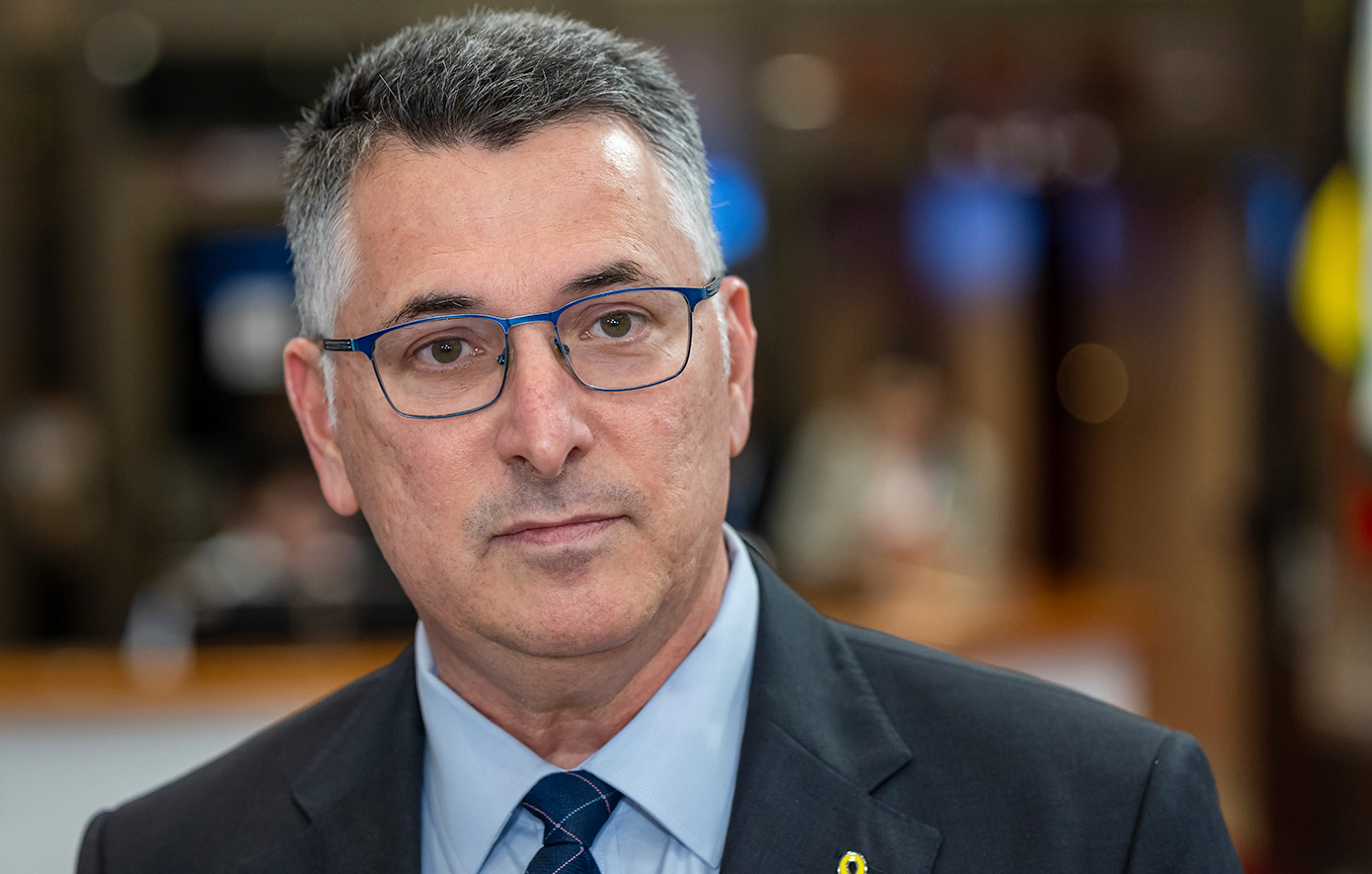 Ο ισραηλινός ΥΠΕΞ, Γκίντεον Σάαρ, κατηγορεί την Ισπανία ότι διεξάγει «αντισημιτική εκστρατεία»