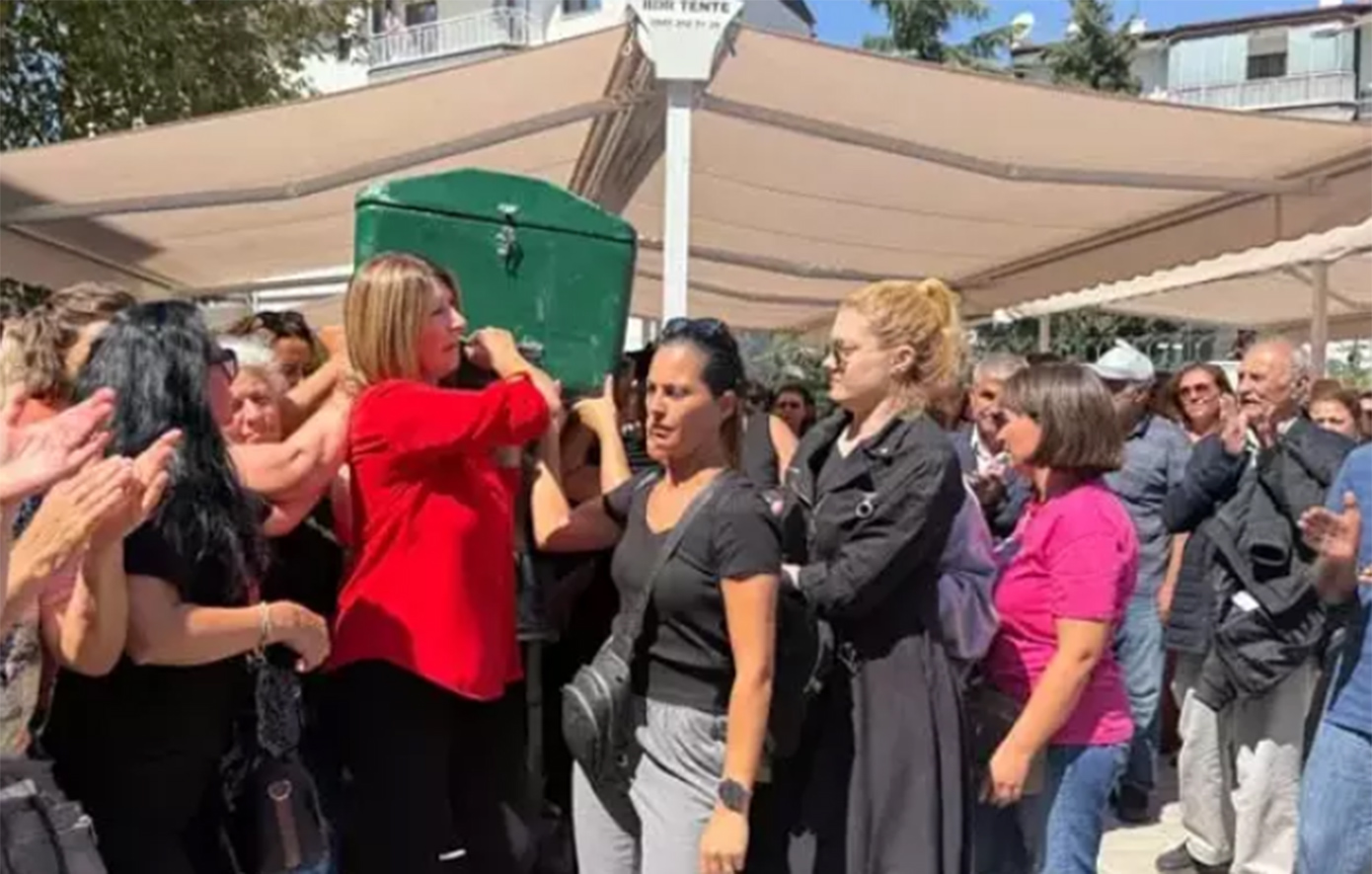 Γυναικοκτονία στην Τουρκία Γυναικοκτονία στην Τουρκία