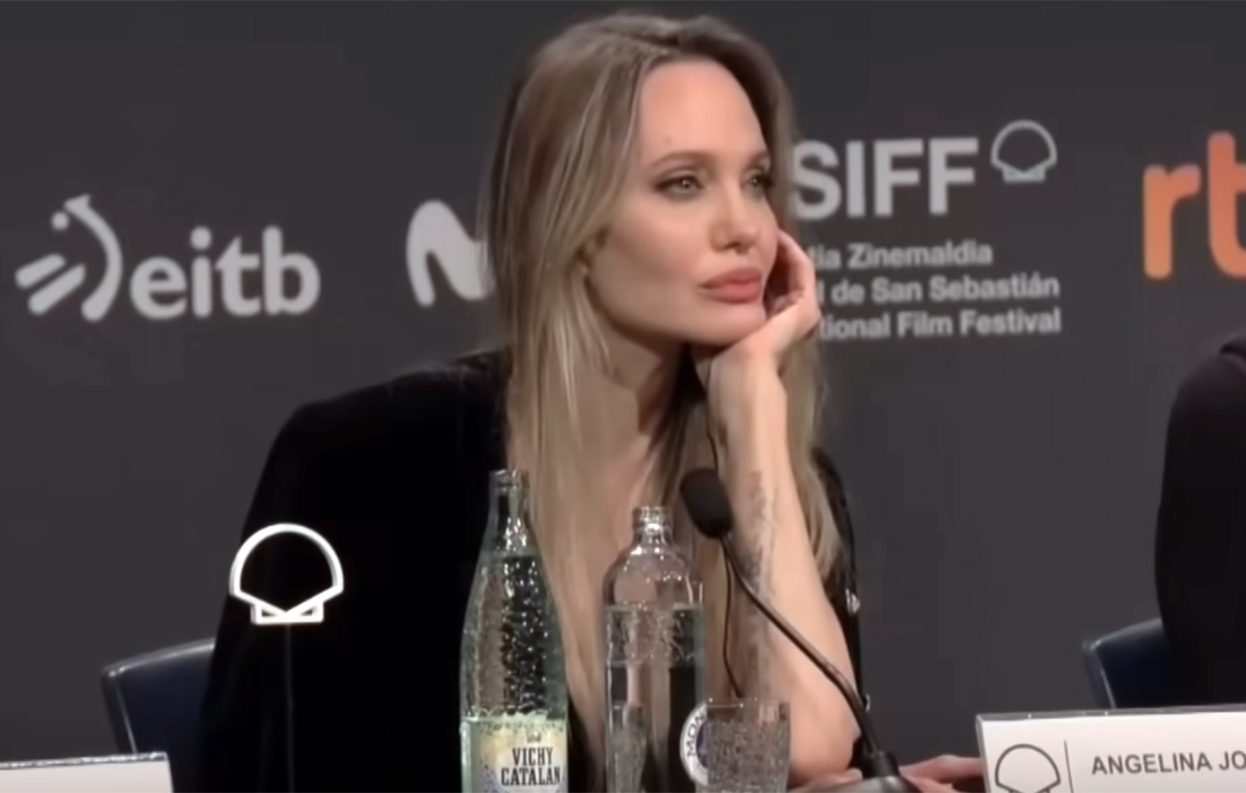 Αντζελίνα Τζολί: «Αγαπώ τη χώρα μου, αλλά αυτή τη στιγμή δεν την αναγνωρίζω &#8211; Ζούμε σε δύσκολους καιρούς»