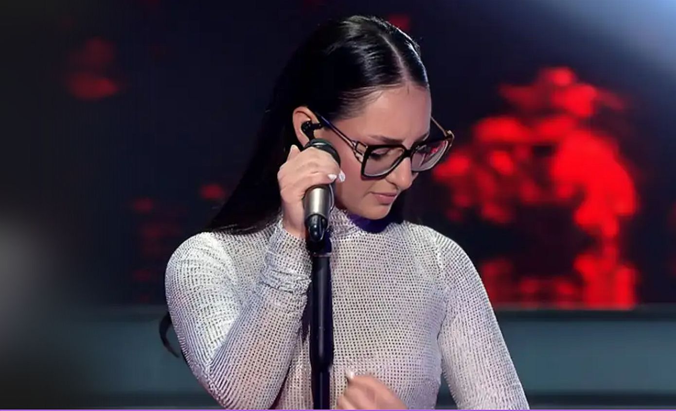 The Voice &#8211; Η Klavdia γύρισε την Έλενα Παπαρίζου λίγα χρόνια πίσω: «Εντελώς Deja vu»
