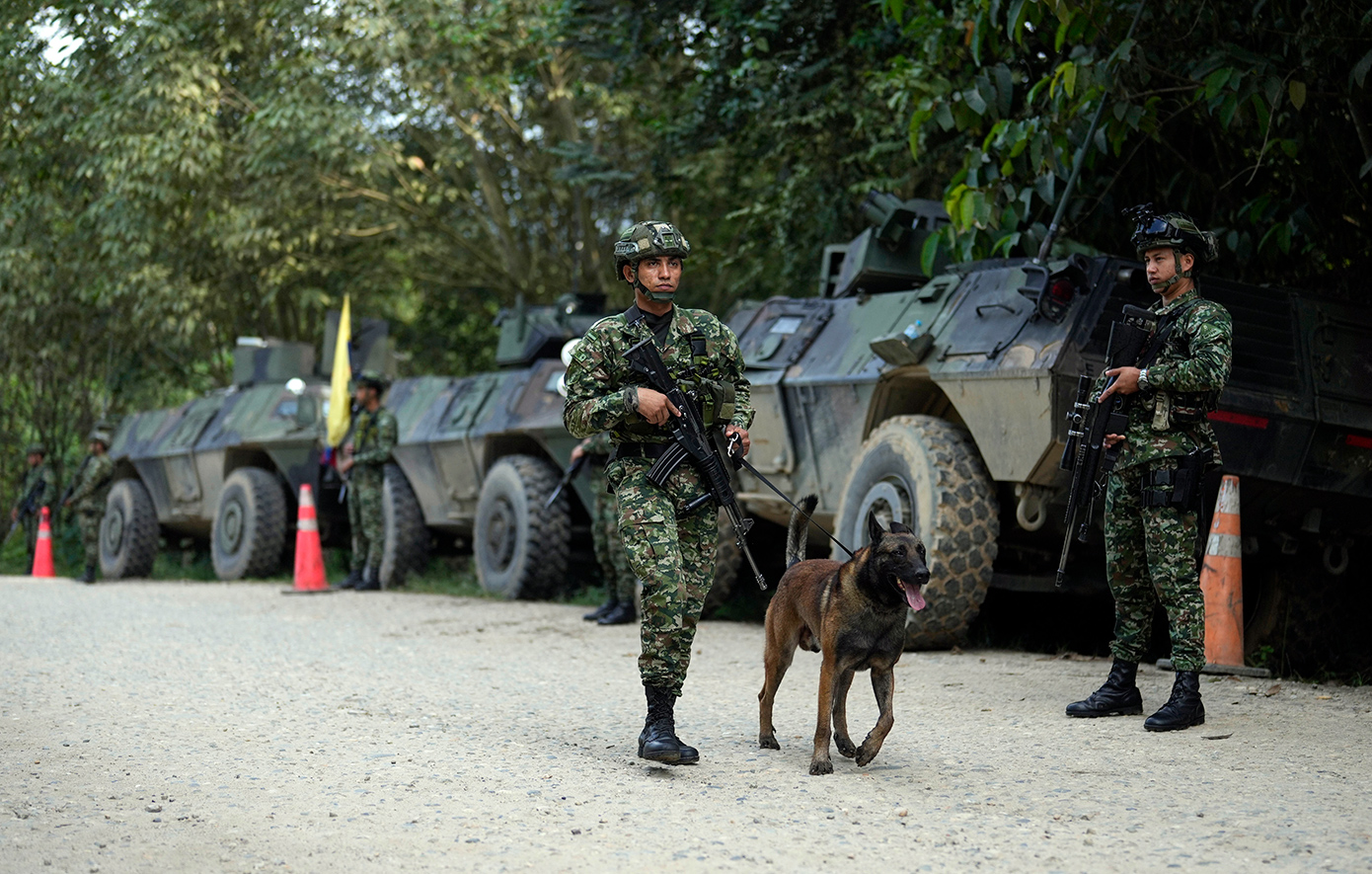 Μαζική αιχμαλωσία στρατιωτικών σε περιοχή που θεωρείται οχυρό ανταρτών στην Κολομβία