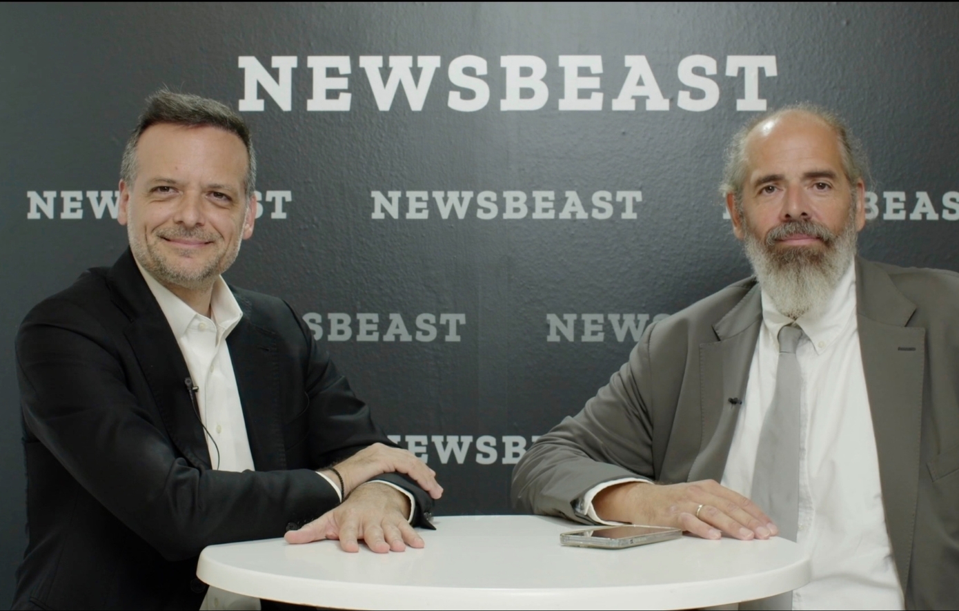 Ο Χάρης Δούκας στο Newsbeast: «Το 50% των Δήμων είναι σε κατάσταση χρεοκοπίας &#8211; Θέλουμε να συμμετέχουμε στο υπερπλεόνασμα»